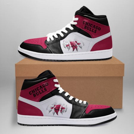 Chicago Bulls AJ1 High Sneakers Shoes For Men And Women
