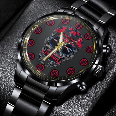 New England Patriots NFL Men Hand Watch Personalized Gift For Fans