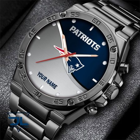 Nottingham Forest EPL New Personalized Hand Watch Gifts For Fans